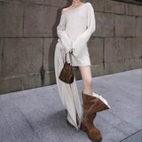 Plataz Sanguan With The Same Gentle White Tea Lazy Version Of The Loose Knitted Shirt Shoulder Dress Shoulder