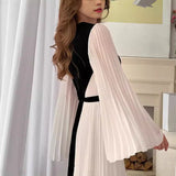 Plataz Women's New Round-Neck Loose Long-Sleeved Elegant Black And White Folded Dress HZ0628