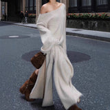 Plataz Sanguan With The Same Gentle White Tea Lazy Version Of The Loose Knitted Shirt Shoulder Dress Shoulder