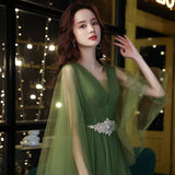 Plataz Dress Women 2025 New Long Green Large-Size Annual Conference Host Banquet Performance Fluffy Temperament Dress