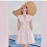 Plataz 2025 V. Sleeveless Small Holiday Dress