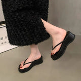 Plataz Base Simple Foot Flip-Flop Women 2025 Summer New Fluorescent Green Sandals Wearing Stylish Beach Slippers DJPT