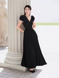 Plataz 2025 V-Neck Shoulder Three-Dimensional Flower Design Short-Sleeved Dress Dress