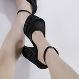 Plataz New High-Heeled Waterproof Table With Buckle Water Drill Banquet Lady's Dingy Sandals Large Fashion Show High Quality Shoes