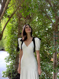 Plataz Gentle Temperament Ken Bean The Same Spring 2024 White Deep V Bow Tidial Sleeve Dress