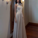 Plataz Fashion Temperament In The Fall Of 2024, The Back Of The Solid Color Dress
