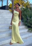Elegant Yellow Satin Prom Dress One-shoulder Sheath Evening Gown Backless Party Dress Long Formal Dress HZ1024